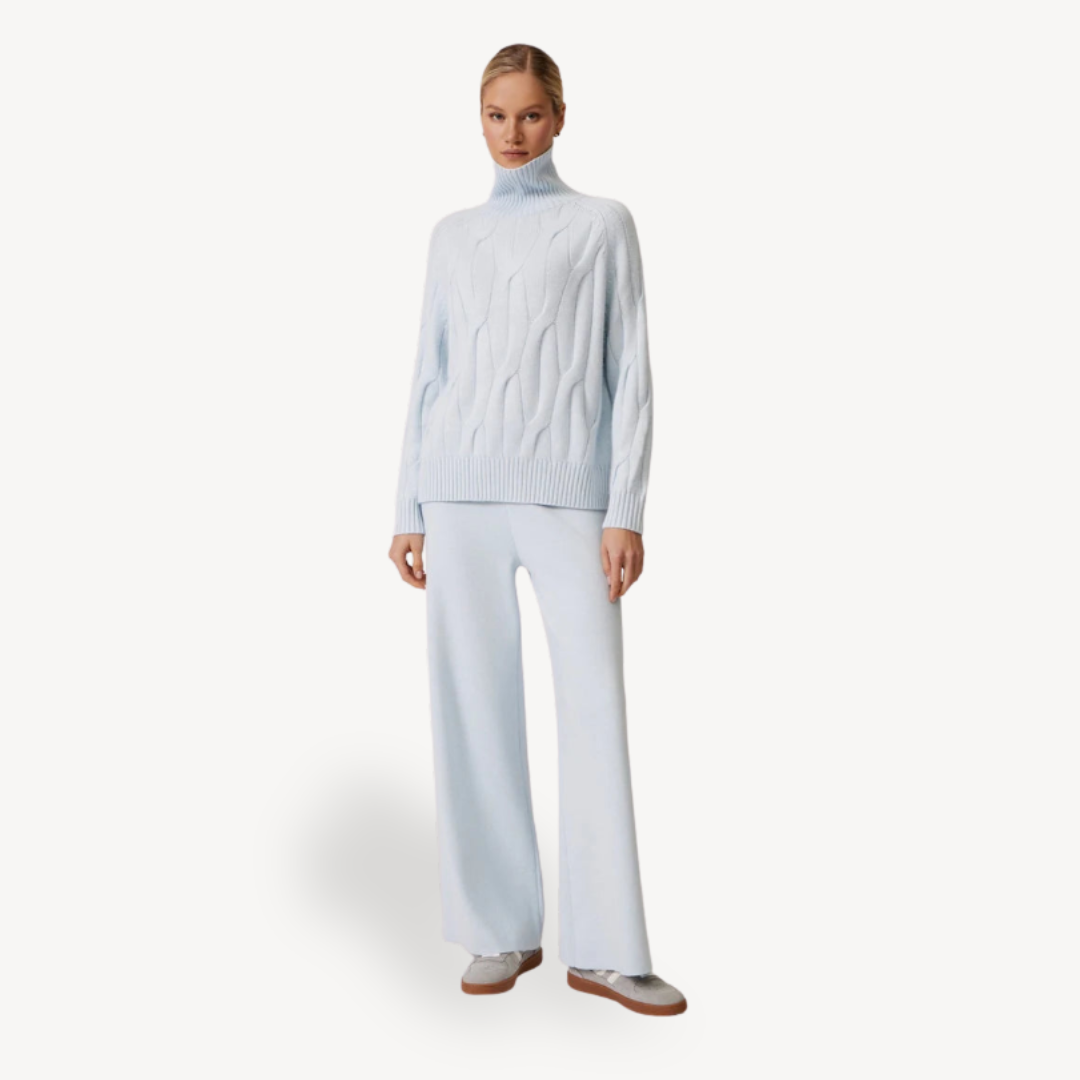 Women’s Sweater and Pants Set – Two-Piece Lounge Ensemble