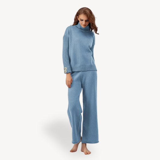 Women’s Sweater and Trousers Set – Two-Piece Lounge Outfit